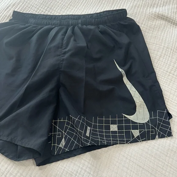 Nike Black Shorts with White Logo - Picture 3 of 5